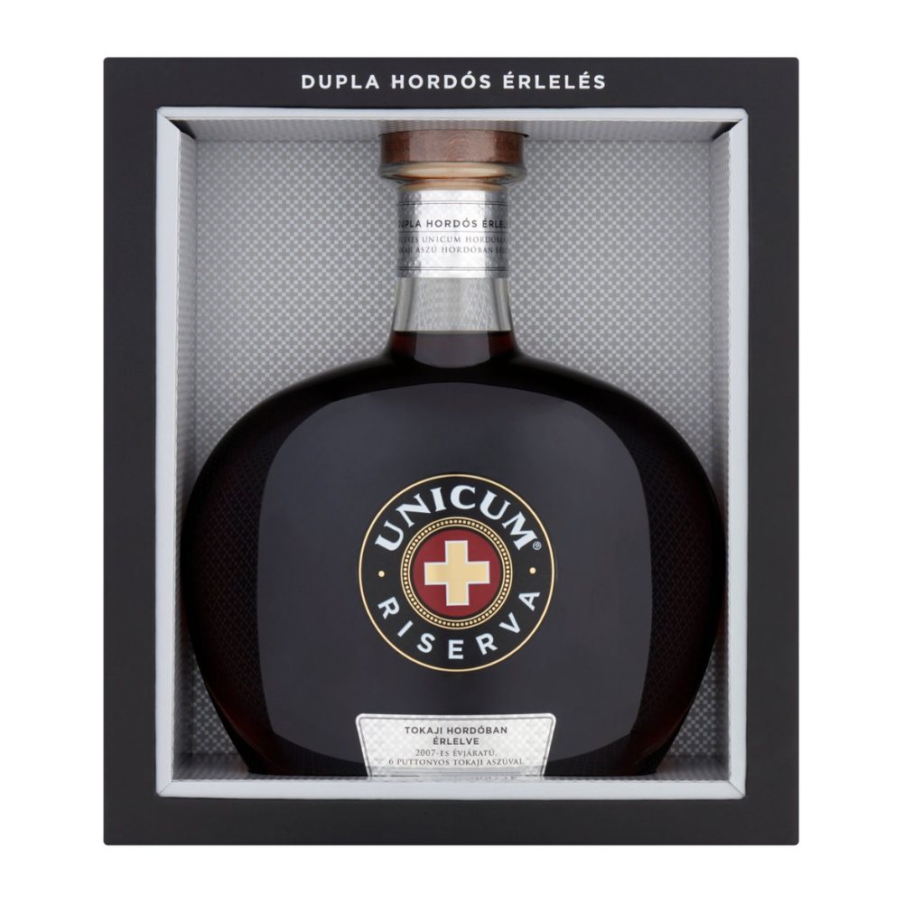 Likier Unicum Zwack 40% 700 ml kartonik