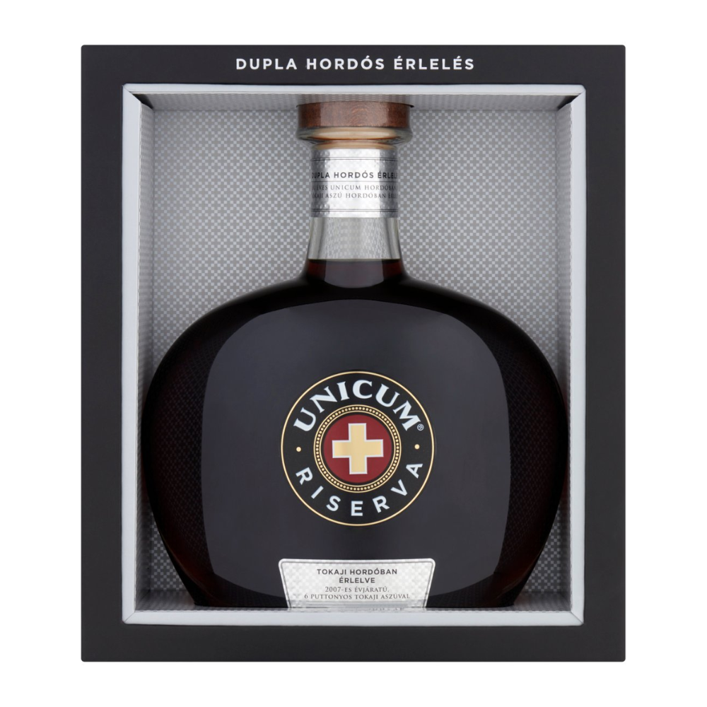 Likier Unicum Zwack 40% 700 ml kartonik
