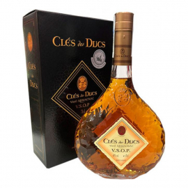 Wódka Armagnac Cles des Ducs 1963 40% 700 ml kartonik